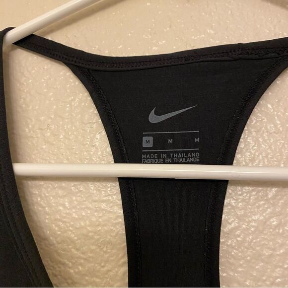 Nike Womens Air GX Dri Fit Tank AT7950-010 layered mesh running top black M - Picture 8 of 9